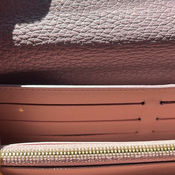 🎀FINAL PRICE🎀LOUIS VUITTON CAPUCINES PINK WALLET - Picture 5 of 8